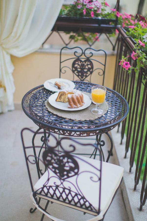 Luxury Apartment Padre Pio Сплит Екстериор снимка